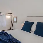 Ico Santorini Апартаменты