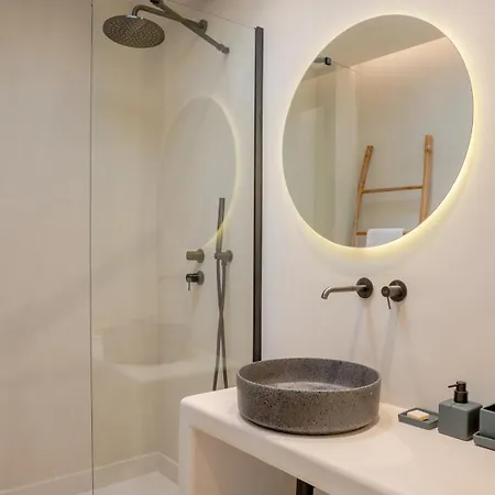 Ico Santorini Pýrgos