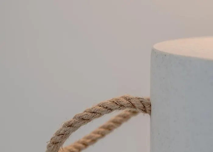 Ico Santorini * Pýrgos