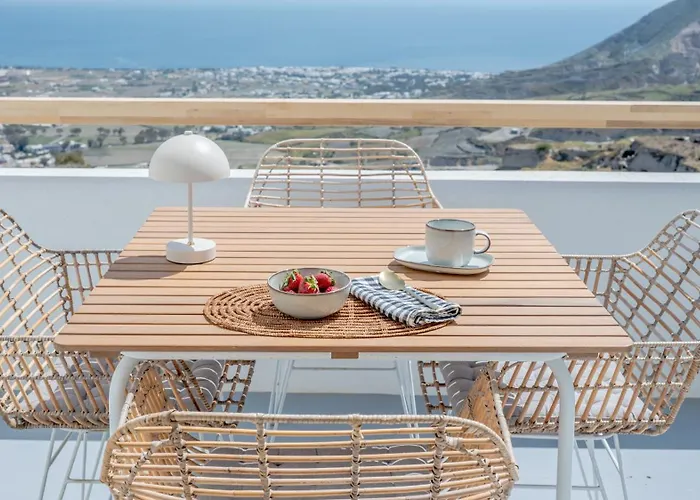 Ico Santorini Pýrgos